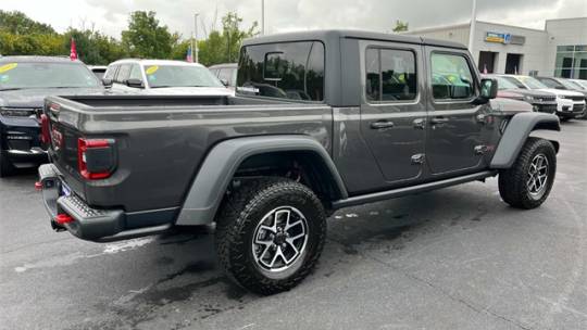 2024 Jeep Gladiator