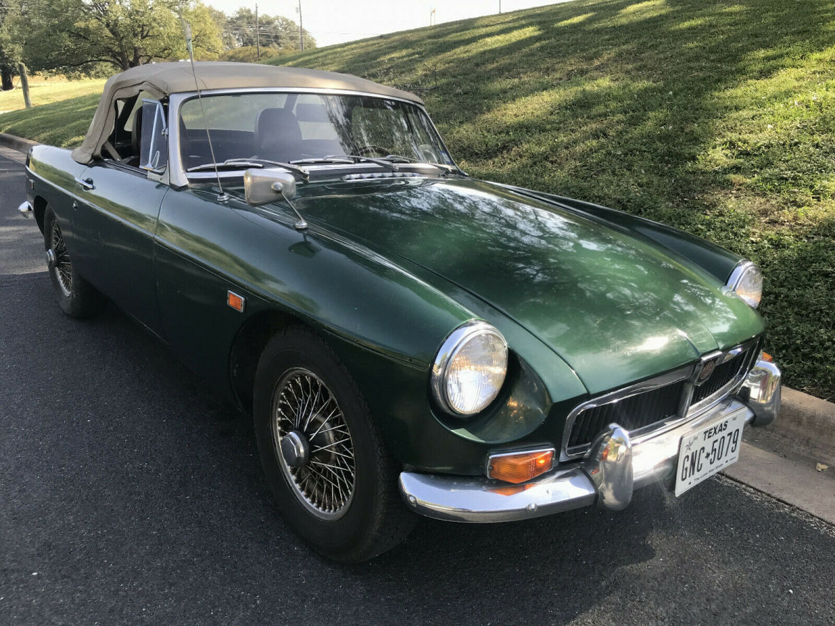 1969 british racing green mgb with soft roof, chrome wire wheels, new alternator