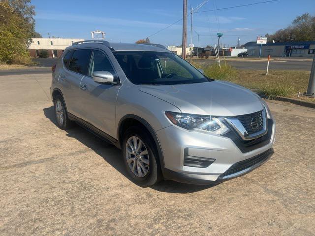2020 nissan rogue sv