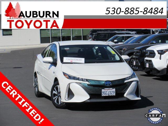 2019 toyota prius prime plus