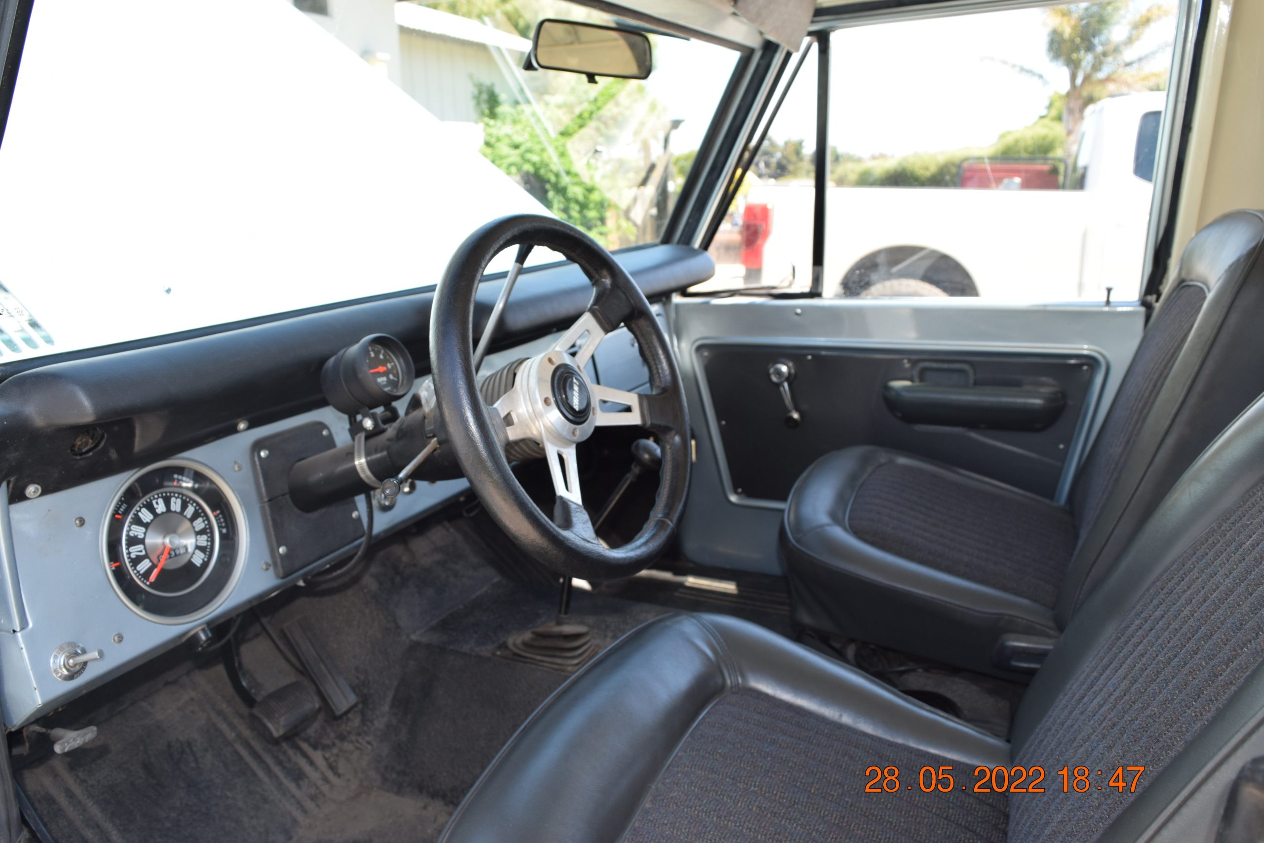 1974 ford bronco 2-door