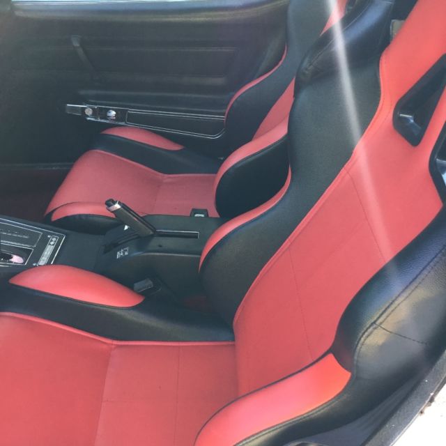 corvette 1976