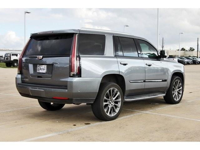 2020 cadillac escalade luxury