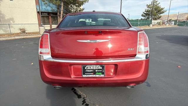 2013 chrysler 300 s