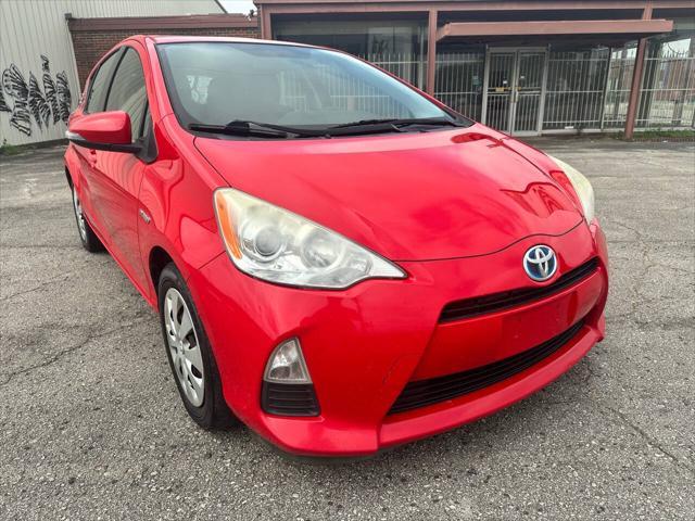 2013 toyota prius c two