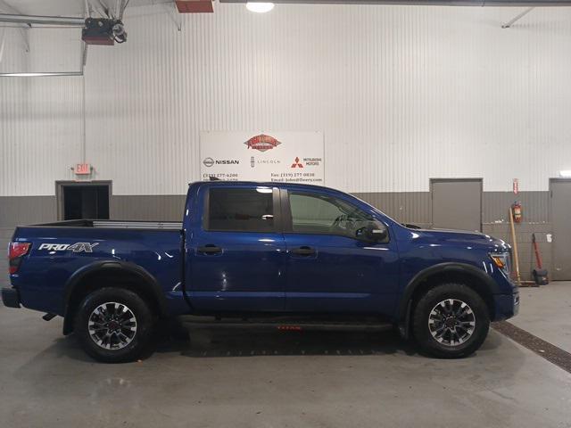 2024 nissan titan pro-4x