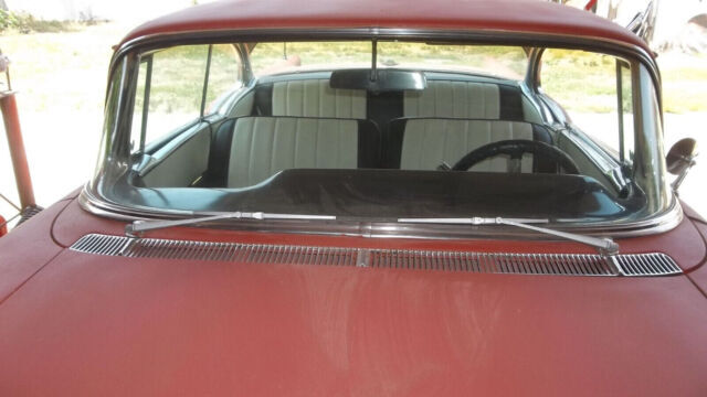 pontiac 1957 star chief 2 door hardtop. california rust free. 400 built engine