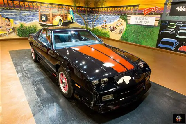 1992 chevrolet camaro, black with 18,332 miles available now!