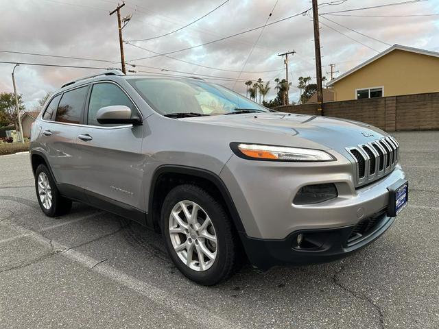 2014 jeep cherokee sport