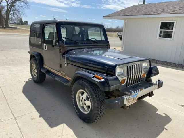 1987 jeep wrangler laredo 126000 miles black automatic