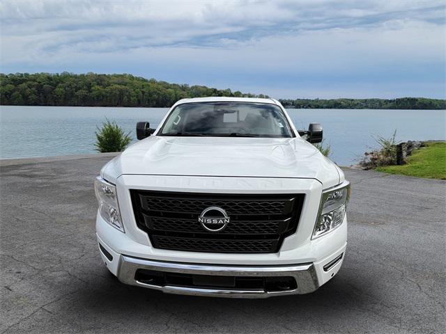 2024 nissan titan sv