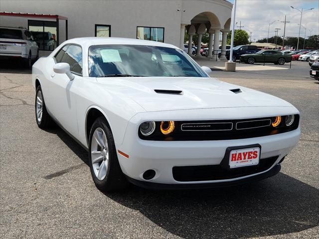 2023 dodge challenger sxt
