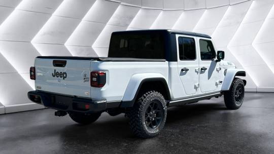 2024 Jeep Gladiator