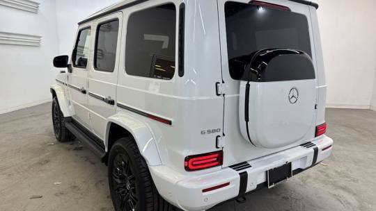 2025 Mercedes-Benz se
