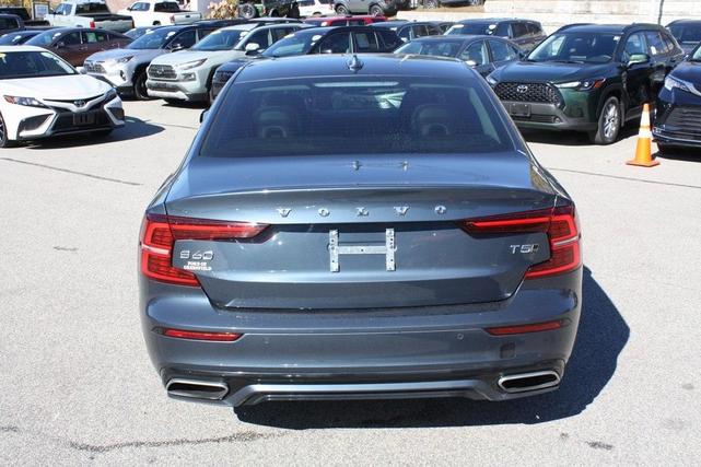 2021 volvo s60 t5 momentum