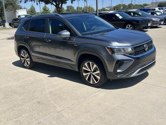 2023 volkswagen taos 1.5t se