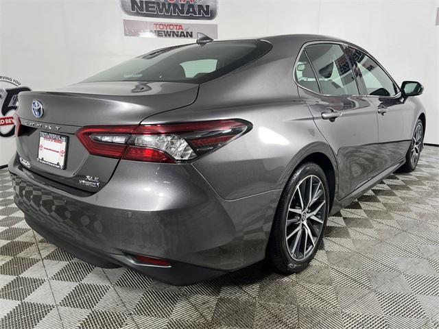 2024 toyota camry hybrid xle