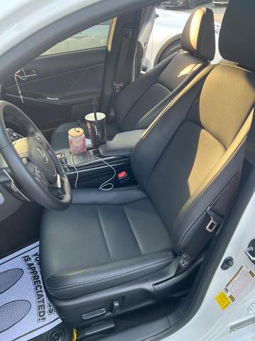 2024 lexus is 300 base