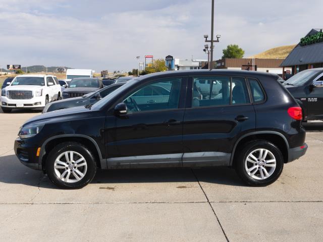 2014 volkswagen tiguan auto s