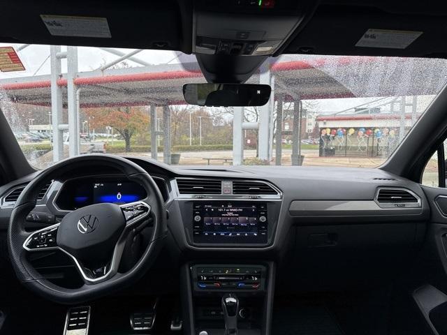 2022 volkswagen tiguan 2.0t se r-line black