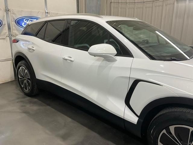 2024 chevrolet blazer ev lt