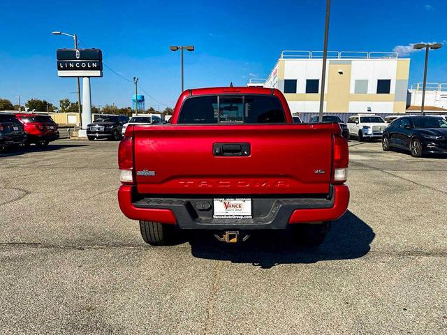 2017 toyota tacoma trd sport