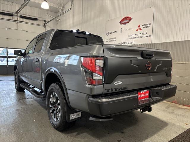2024 nissan titan pro-4x