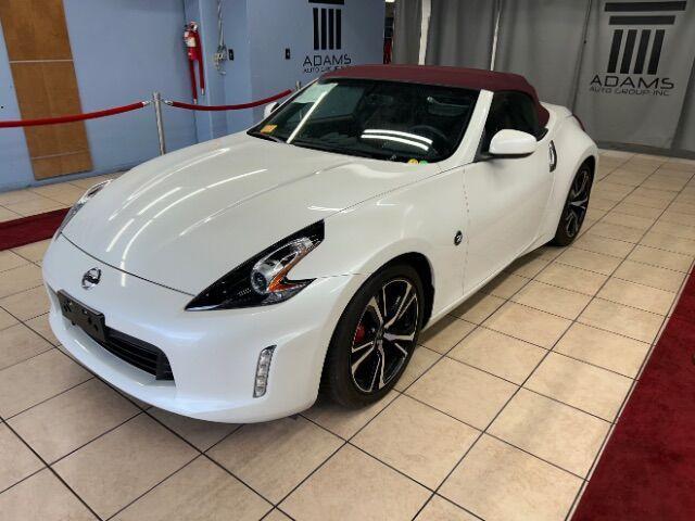 2019 nissan 370z touring sport