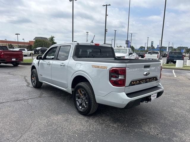2023 ford maverick lariat