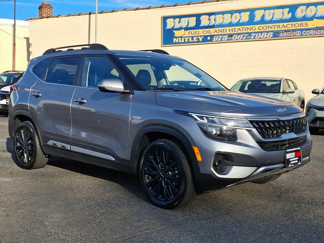 2022 kia seltos nightfall