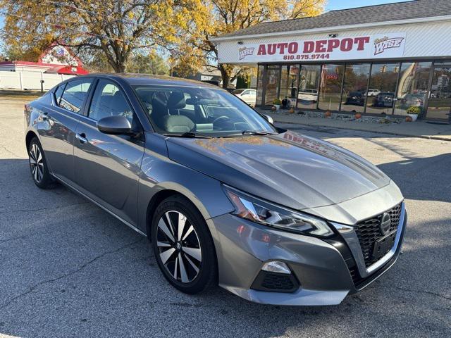 2022 nissan altima 2.5 sv