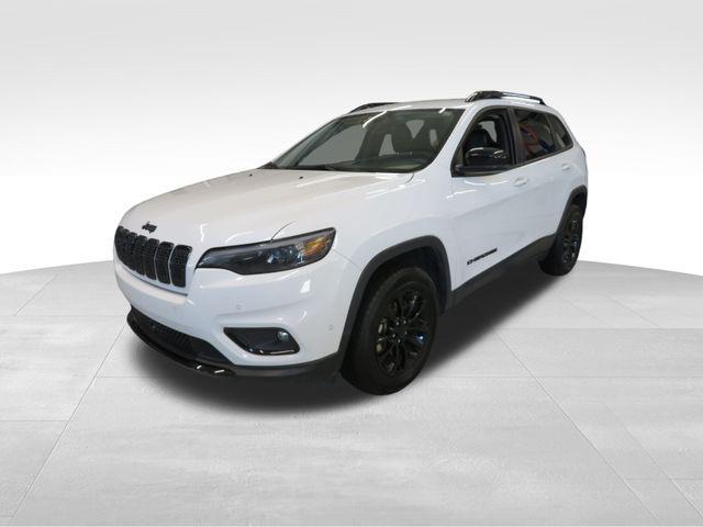 2023 jeep cherokee altitude