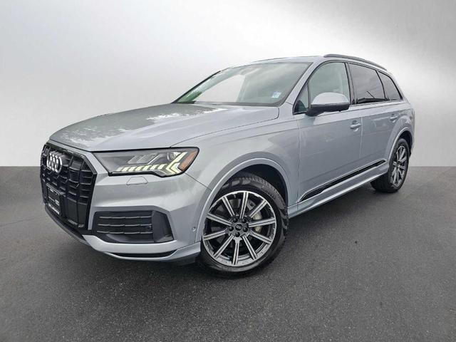 2024 audi q7 45 premium plus