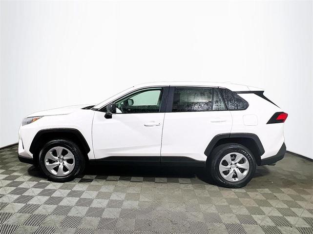 2024 toyota rav4 le