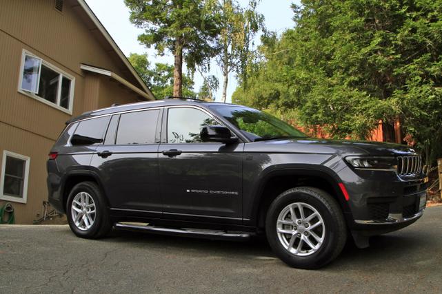 2022 jeep grand cherokee l laredo