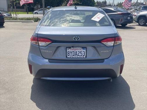 2022 toyota corolla hybrid