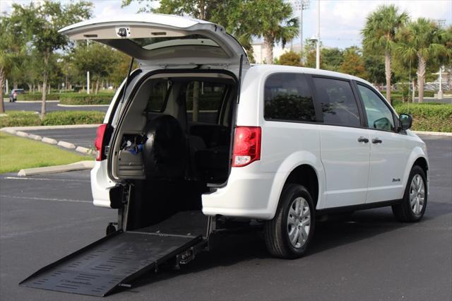 2019 dodge grand caravan se