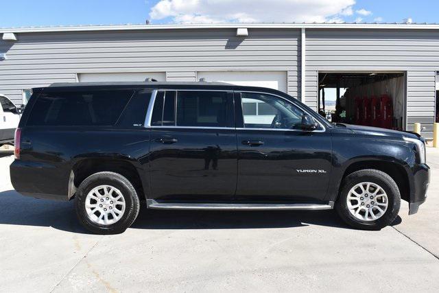 2017 gmc yukon xl slt
