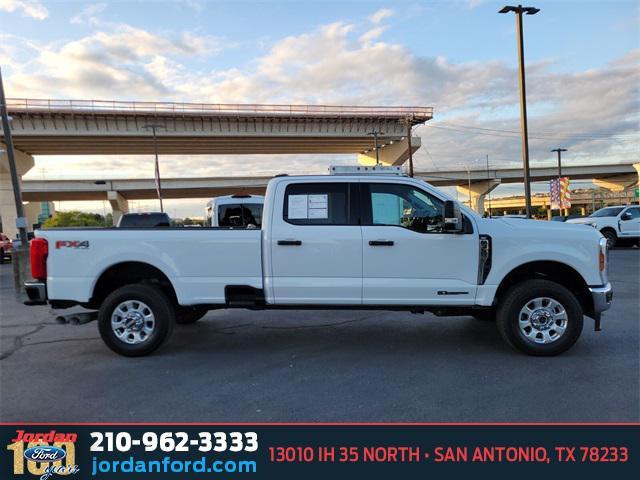 2024 ford f-350 xlt