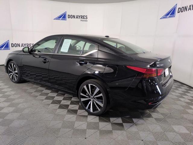 2020 nissan altima 2.5 sr