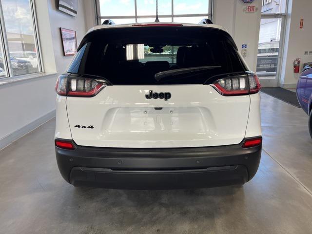2023 jeep cherokee altitude