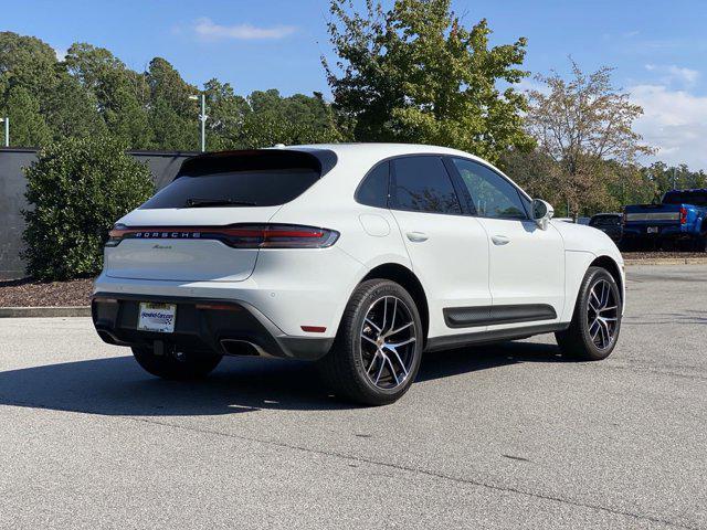 2023 porsche macan base