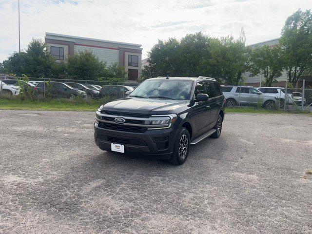 2023 ford expedition xlt