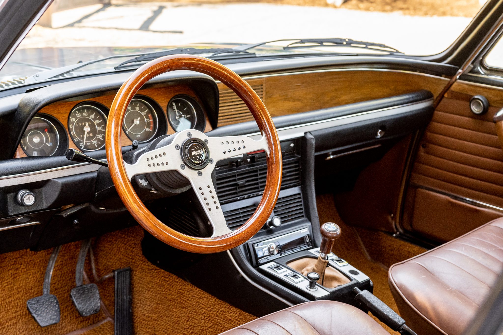 1971 bmw 3.0csi 5-speed