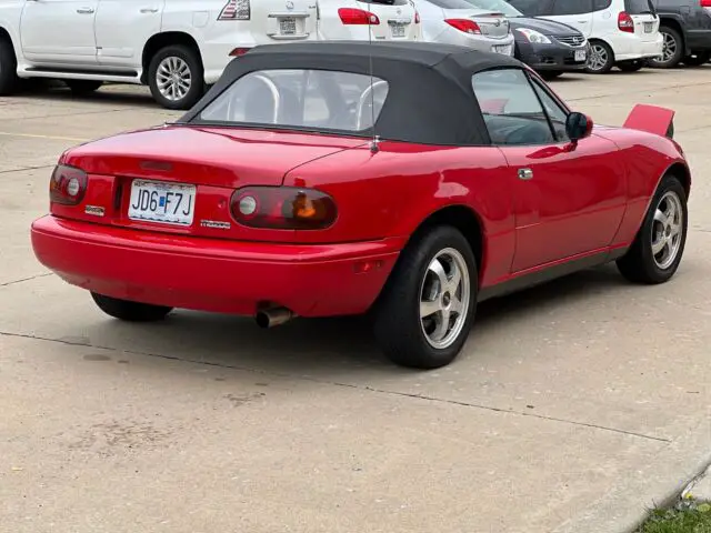 1994 mazda mx-5 miata convertible red rwd manual base
