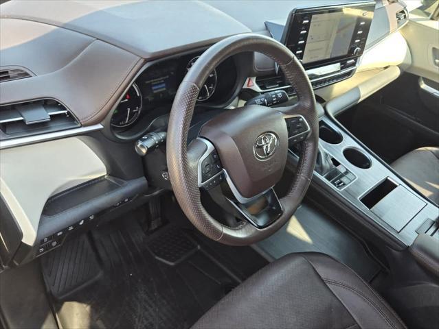 2021 toyota sienna platinum