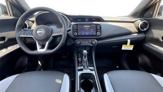 2023 Nissan Kicks