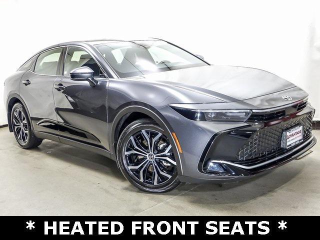 2023 toyota crown xle