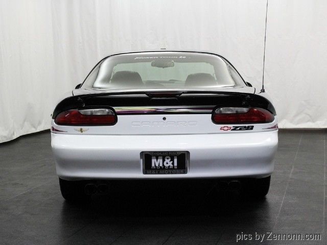z28 77th indy 500 pace car