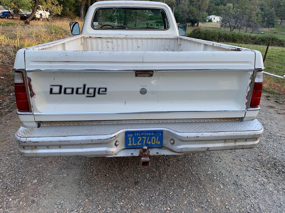 1978 dodge d/w series pickup white rwd automatic adventurer 200